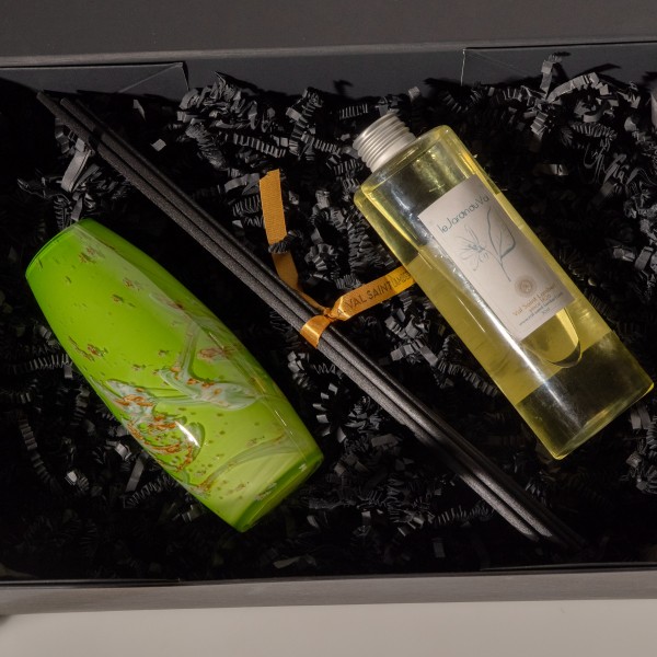 perfume diffuser "iris"...